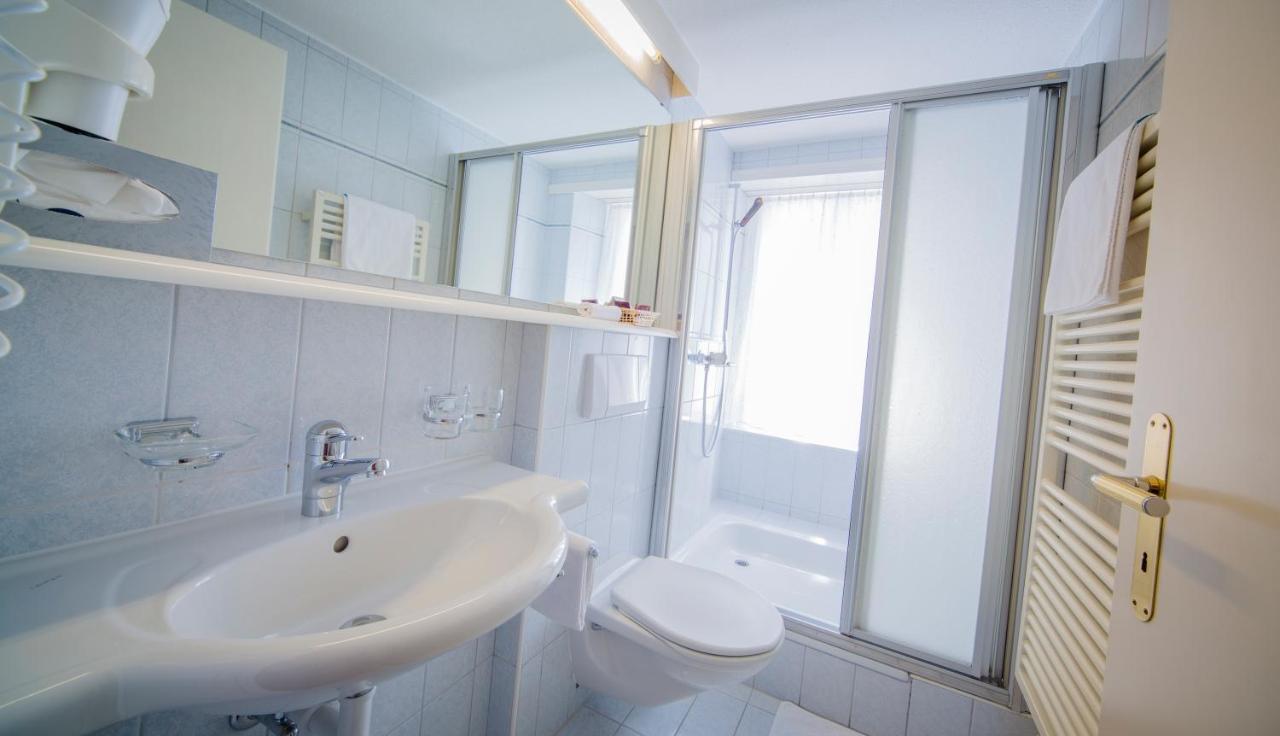 Hotel Heilquelle Loèche-les-Bains Chambre photo